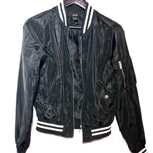 🟪Black streetwear society bomber style windbreaker